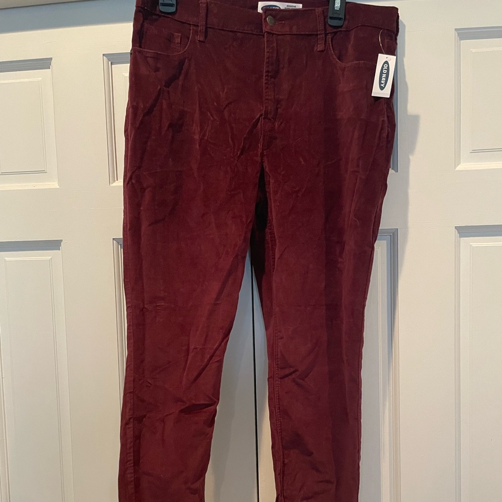 NWT Old Navy Rockstar Super Skinny Highrise Pants